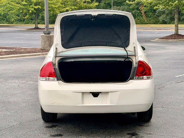 Used 2006 Chevrolet Impala LT FWD image 17