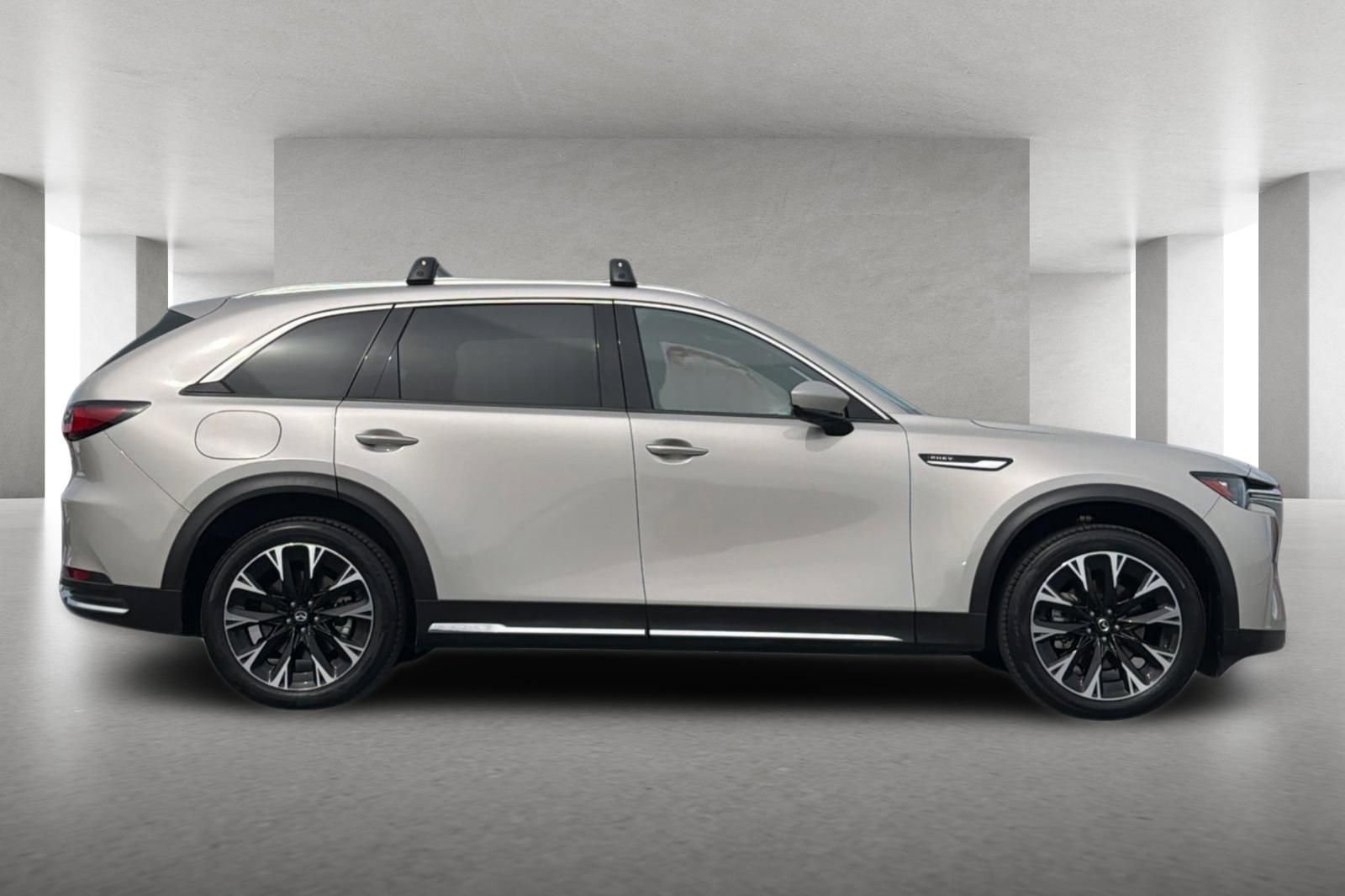 Used 2024 MAZDA CX-90 Plug-In Hybrid w/ Premium Plus image 3