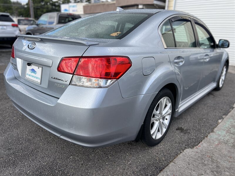 Used 2013 Subaru Legacy 2.5i Limited w/ Popular Pkg 2 AWD/4WD image 5