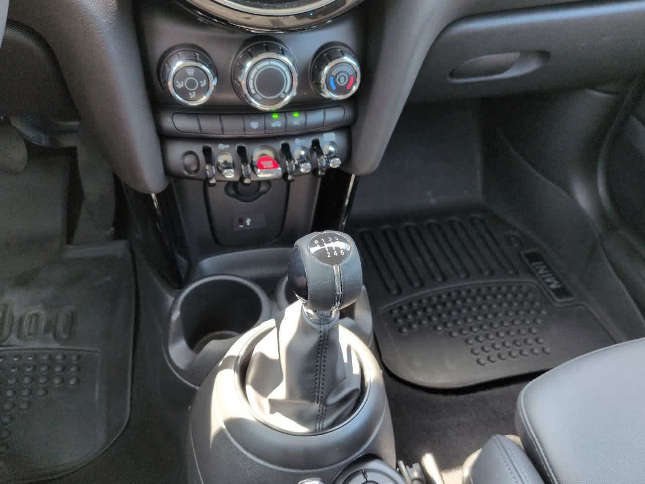 Used 2024 MINI Cooper S FWD image 17