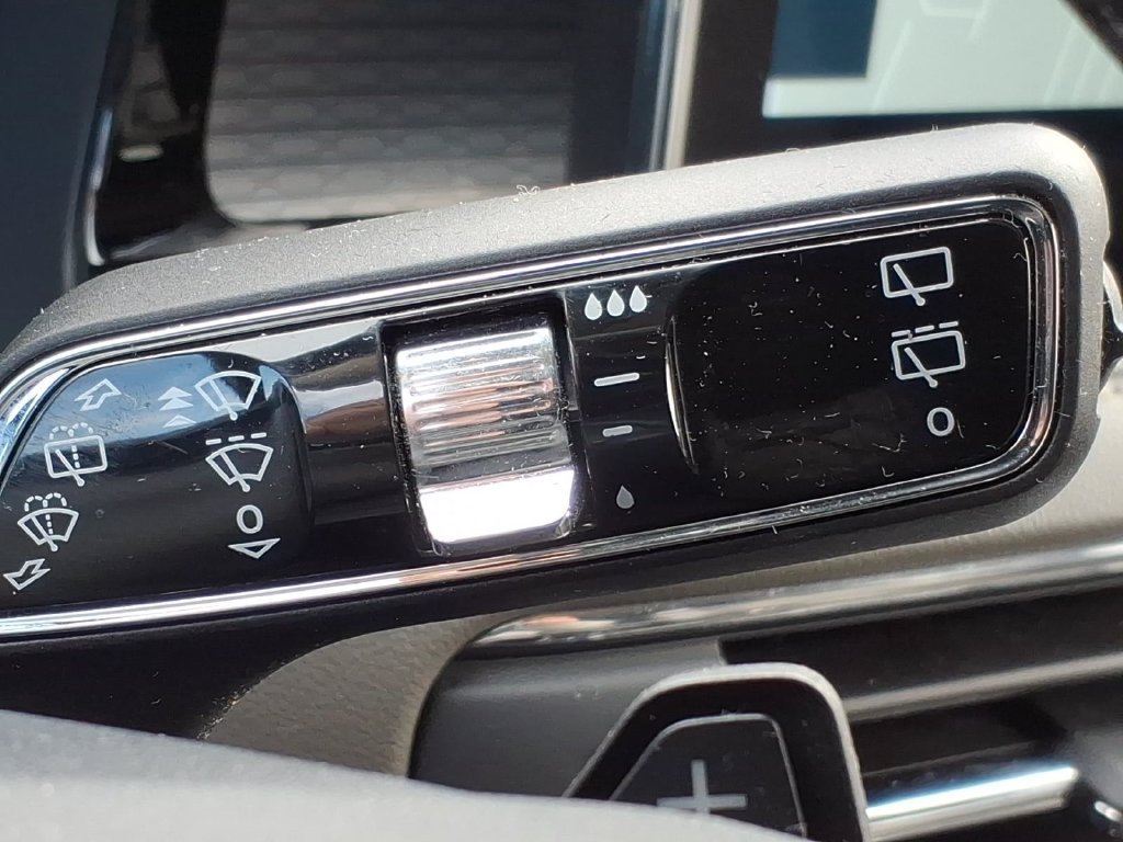 Certified 2023 Lincoln Corsair AWD image 25