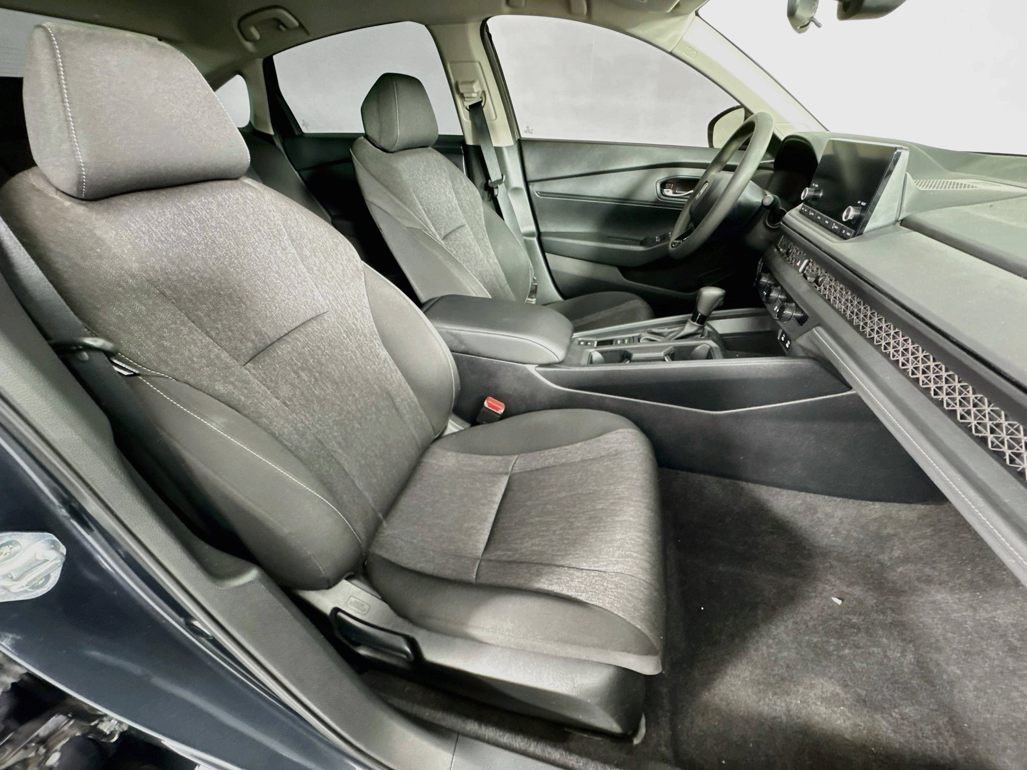 Certified 2023 Honda Accord LX image 25