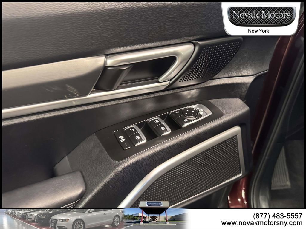 Used 2022 Kia Telluride S image 13