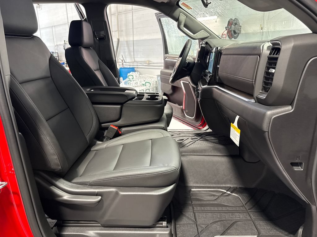New 2026 Chevrolet Silverado 1500 LT w/ Leather Package AWD/4WD image 33