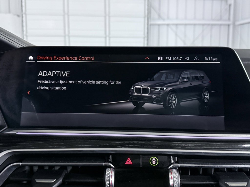 Used 2022 BMW X7 M50i image 45