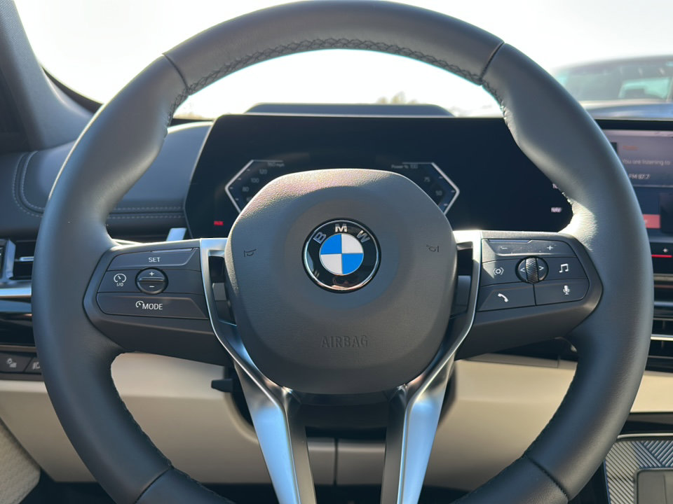 New 2026 BMW X1 xDrive28i w/ Technology Package AWD/4WD image 18