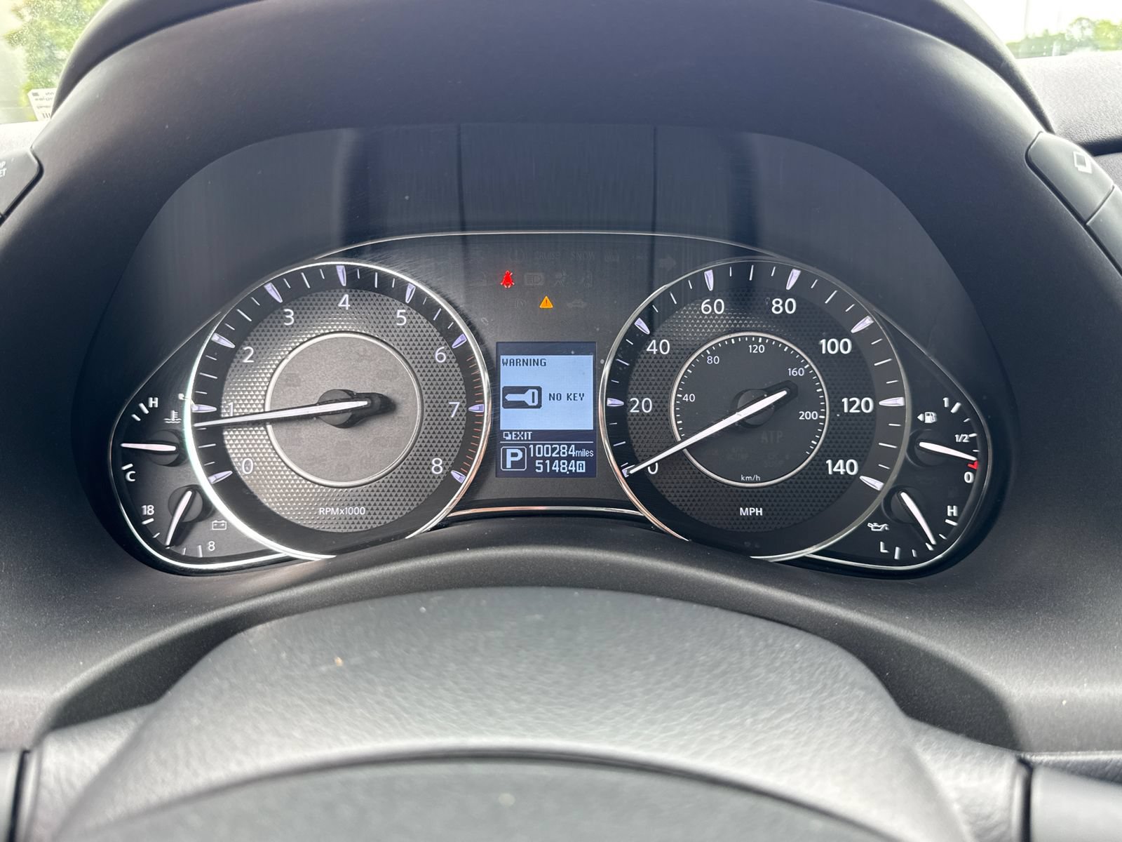 Used 2019 Nissan Armada Platinum w/ Captain's Chairs Package RWD image 28