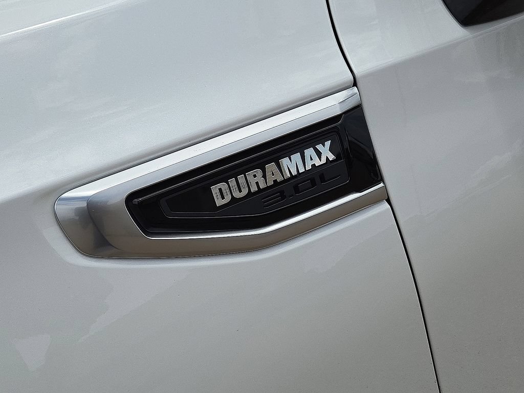 Used 2024 GMC Yukon Denali w/ Max Trailering Package AWD/4WD image 9
