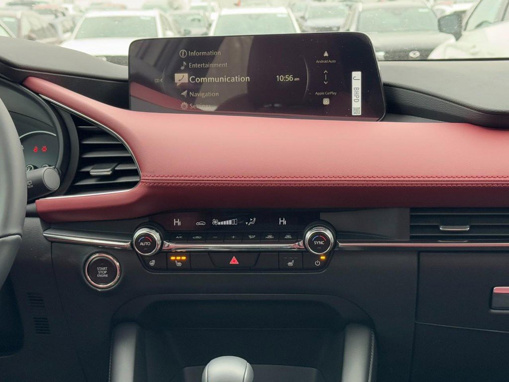 New 2026 MAZDA MAZDA3 Hatchback w/Premium Plus Pkg image 8