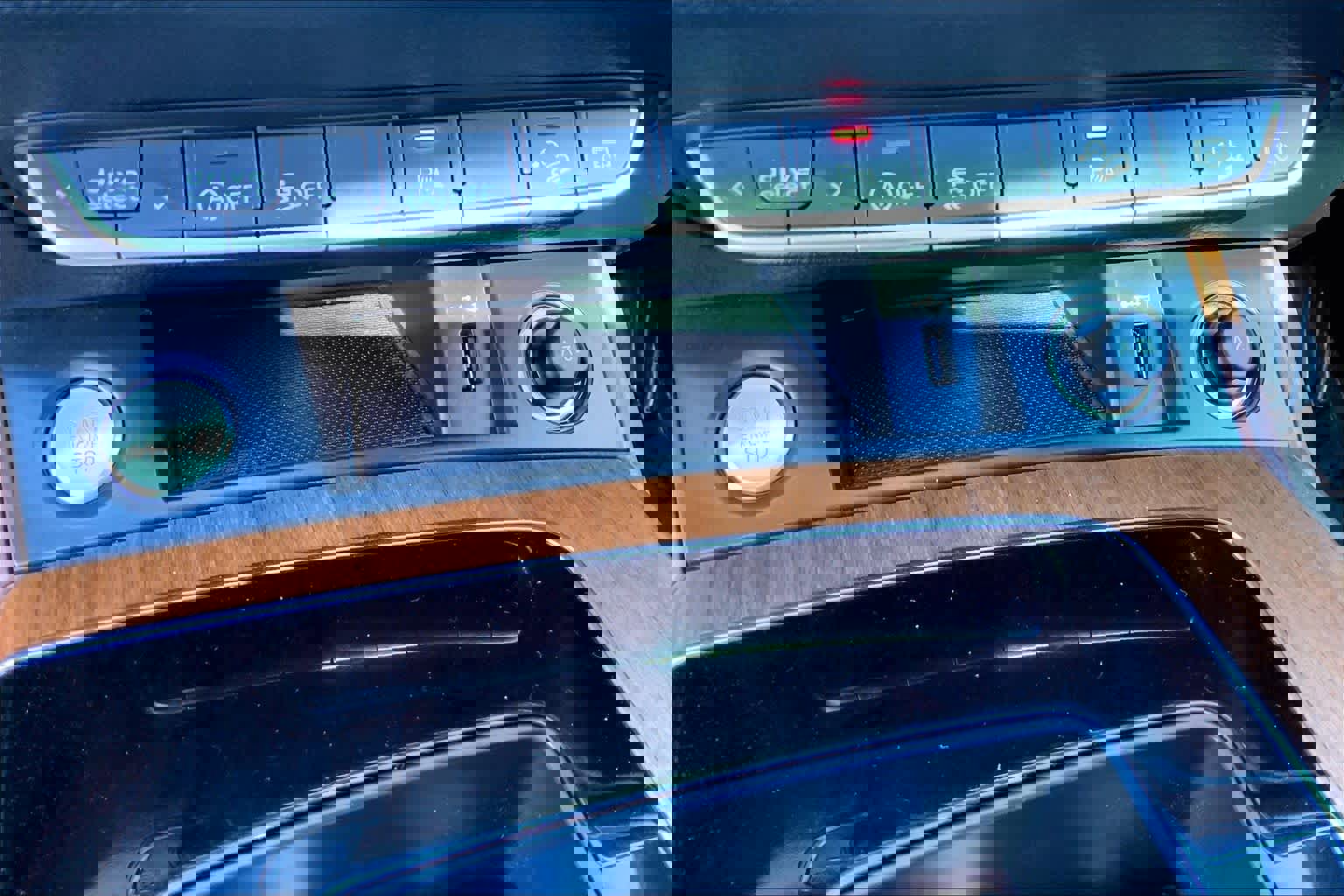 Used 2021 Audi Q5 Premium Plus w/ Premium Plus Package image 35