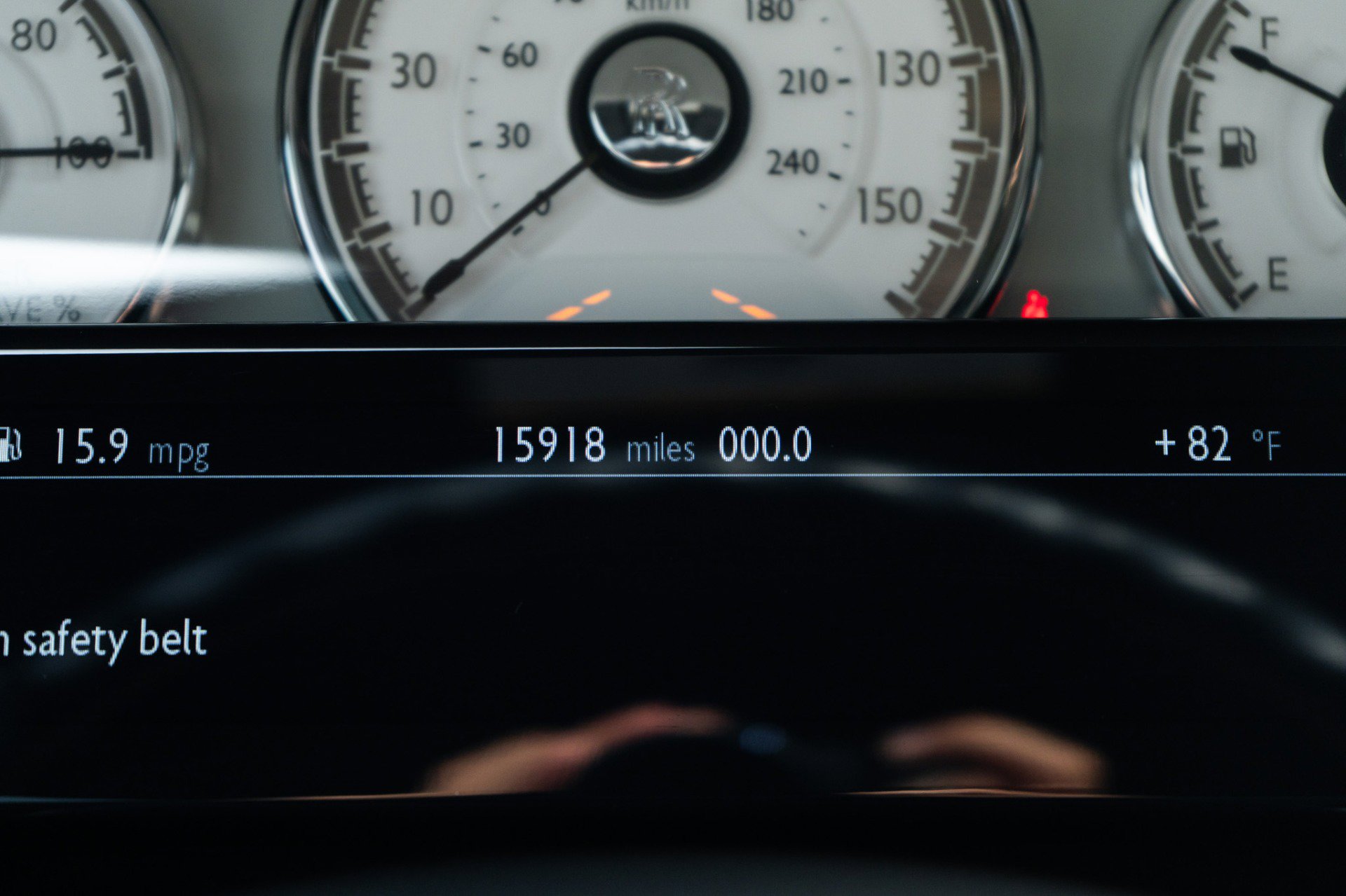 Used 2017 Rolls-Royce Dawn image 15