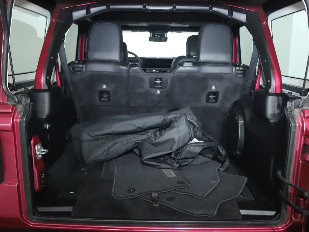 Used 2024 Jeep Wrangler Unlimited Rubicon image 30