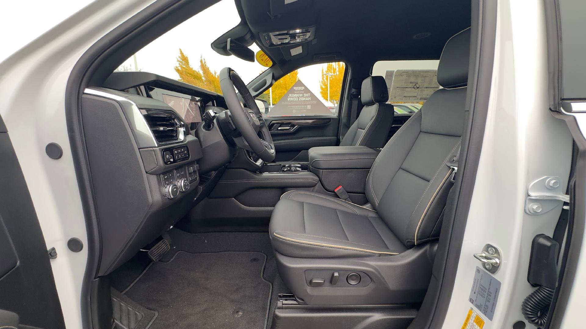 New 2026 GMC Yukon XL Elevation image 15