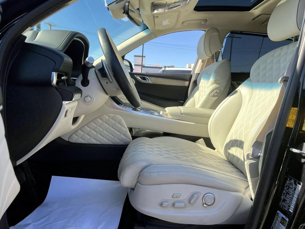 Certified 2023 Genesis GV80 3.5T image 10
