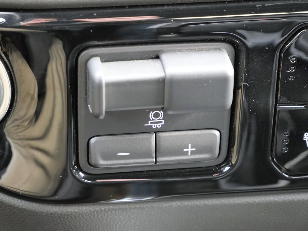 Used 2024 GMC Sierra 1500 Elevation w/ Preferred Package image 43