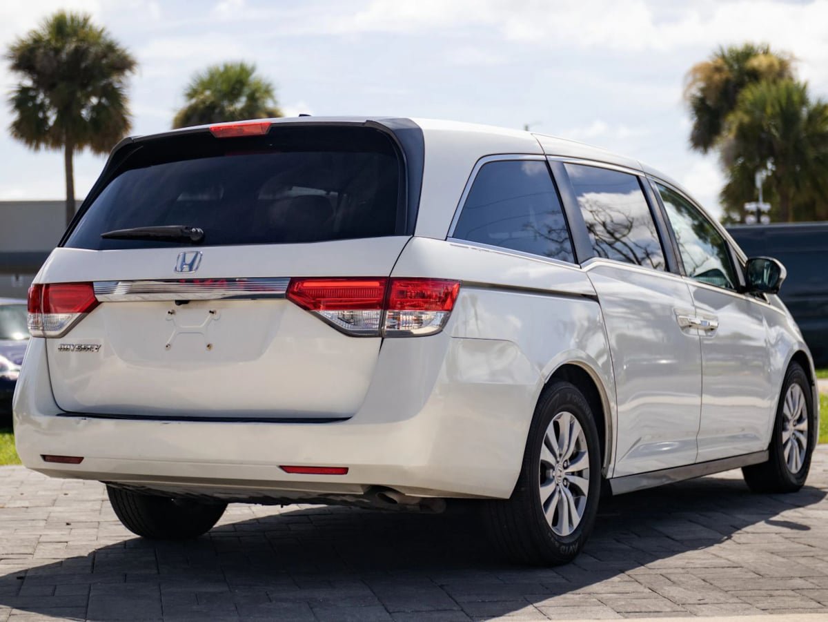 Used 2015 Honda Odyssey EX-L image 12