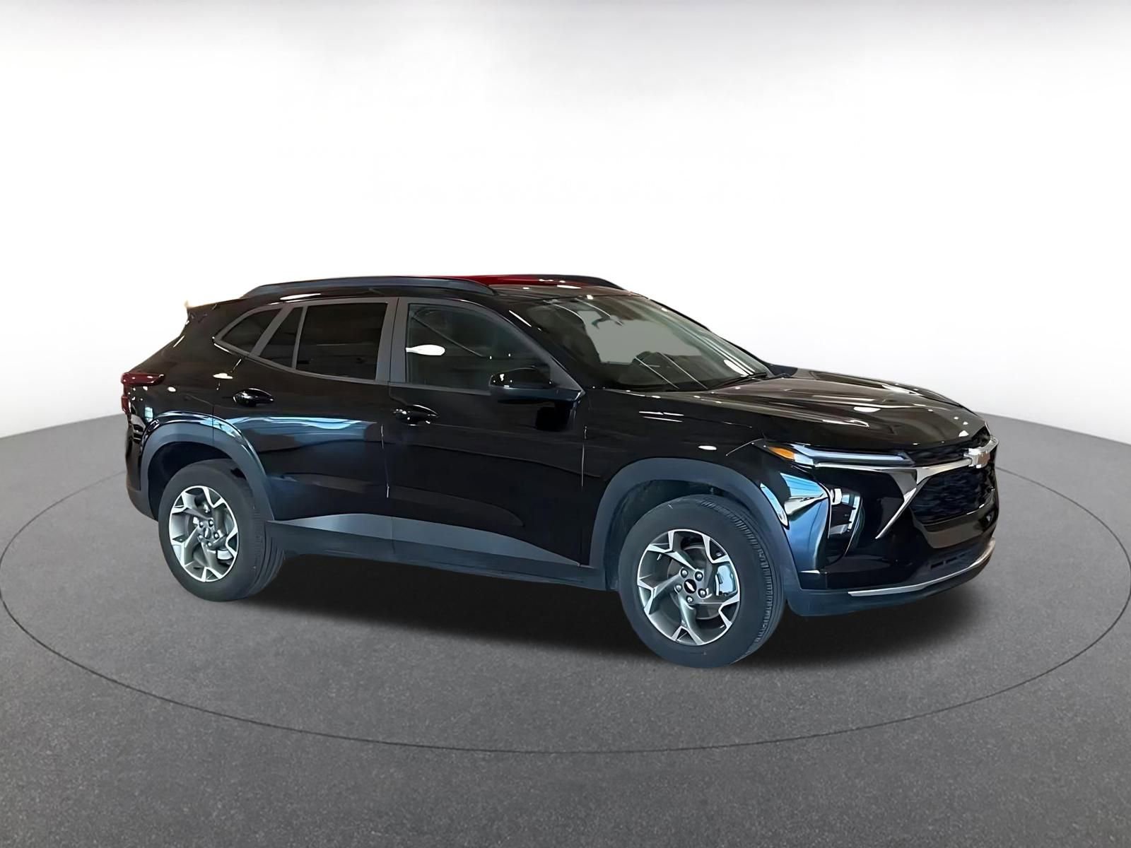 Used 2025 Chevrolet Trax LT w/ LT Convenience Package video 2