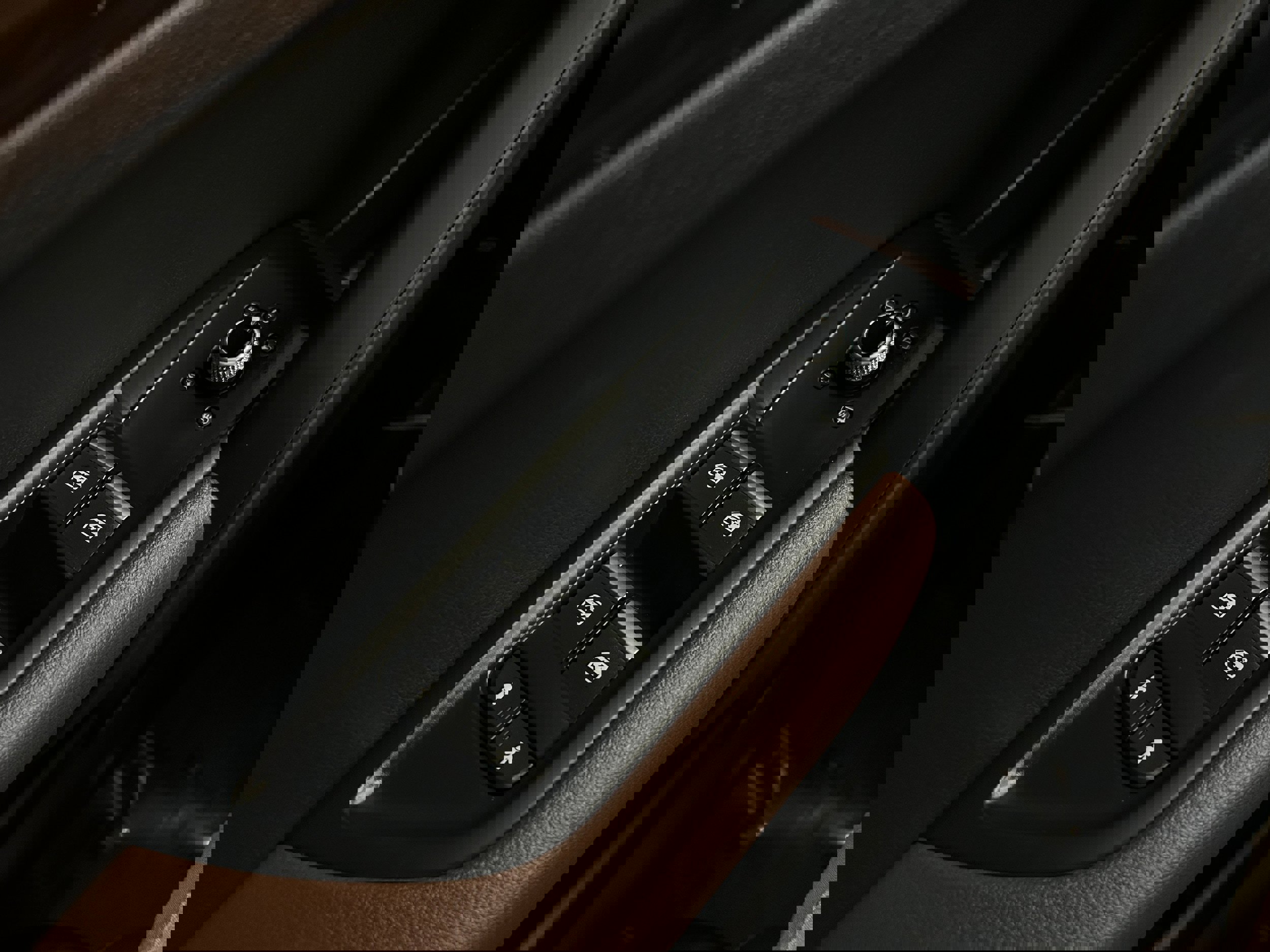 Used 2020 Audi Q5 2.0T Premium w/ Convenience Package image 23