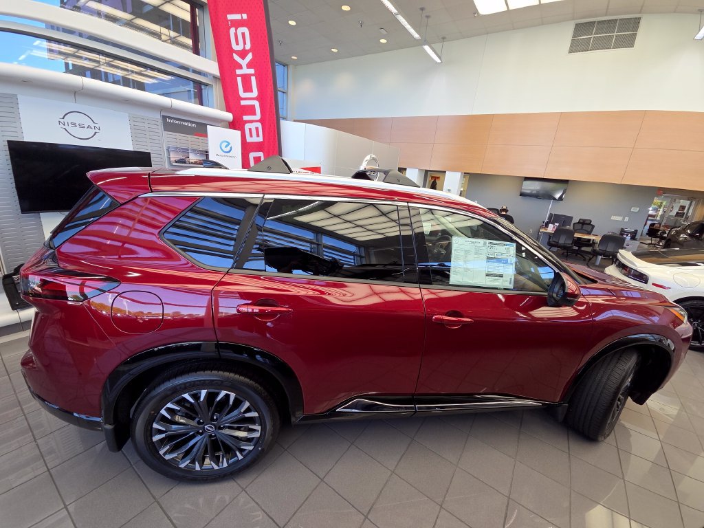 New 2026 Nissan Rogue Platinum AWD/4WD image 24