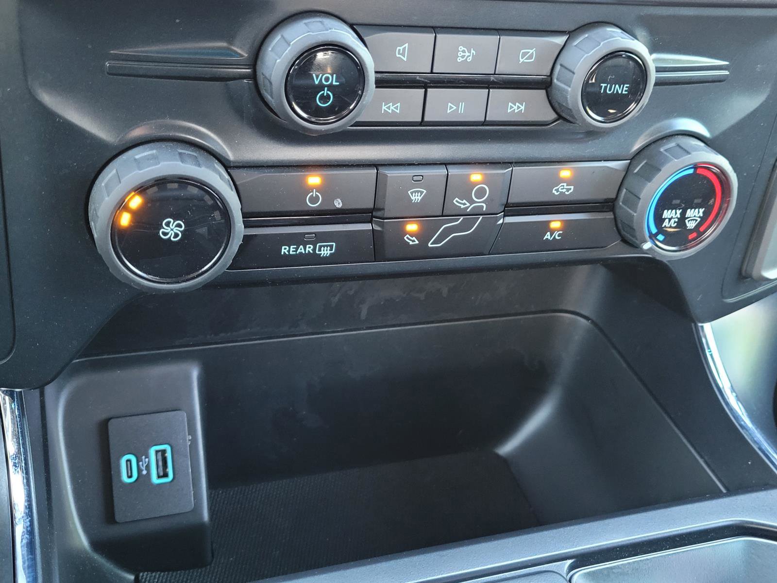 Used 2024 Ford F150 STX image 28