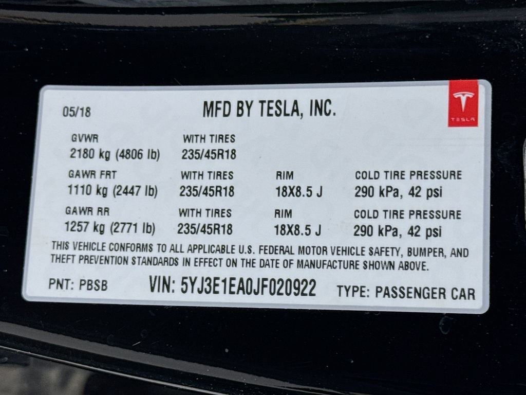 Used 2018 Tesla Model 3 Long Range RWD image 23