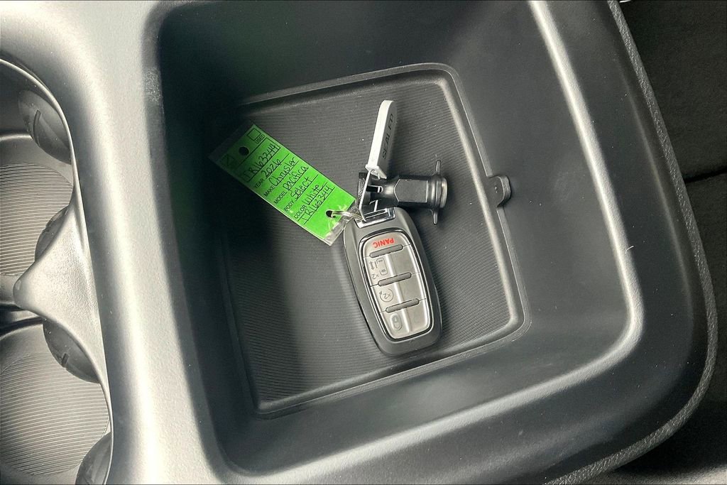 New 2026 Chrysler Pacifica Select FWD image 22