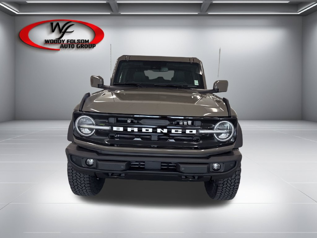New 2026 Ford Bronco Outer Banks w/ Sasquatch Package AWD/4WD image 2
