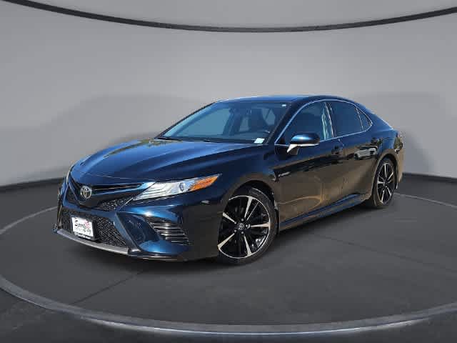 Used 2019 Toyota Camry XSE FWD image 1