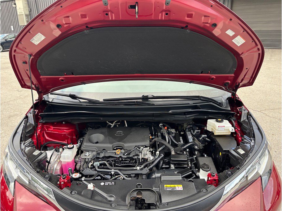 Used 2021 Toyota Sienna LE FWD image 40