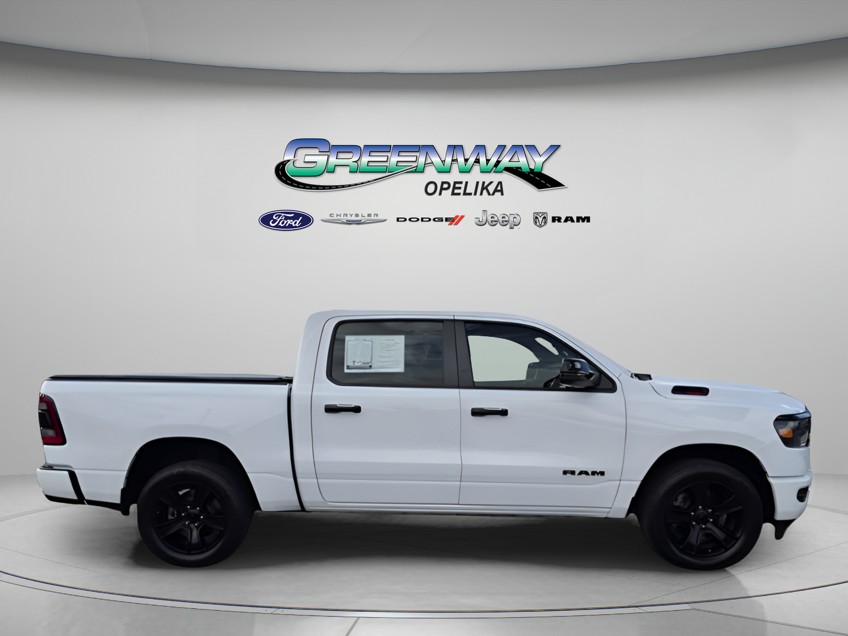 Used 2023 RAM 1500 Big Horn AWD/4WD image 5