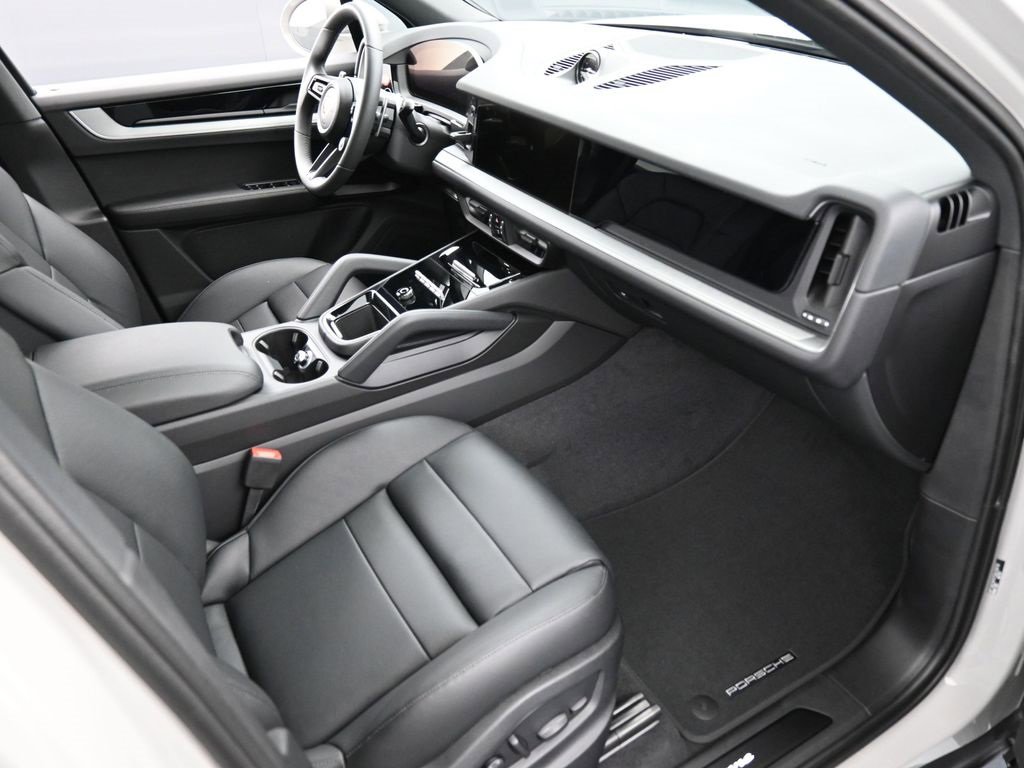 New 2026 Porsche Cayenne E-Hybrid image 33