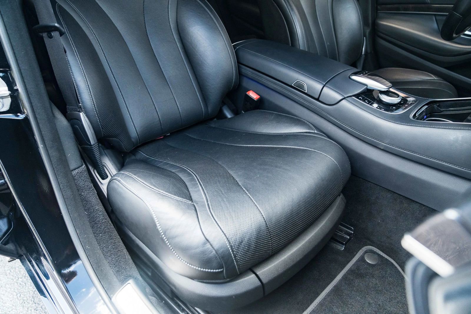 Used 2019 Mercedes-Benz S 450 4MATIC Sedan image 39