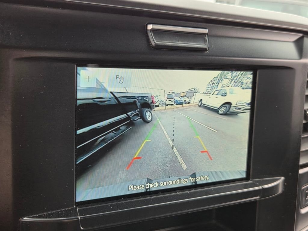 Used 2025 Ford F250 XLT image 18