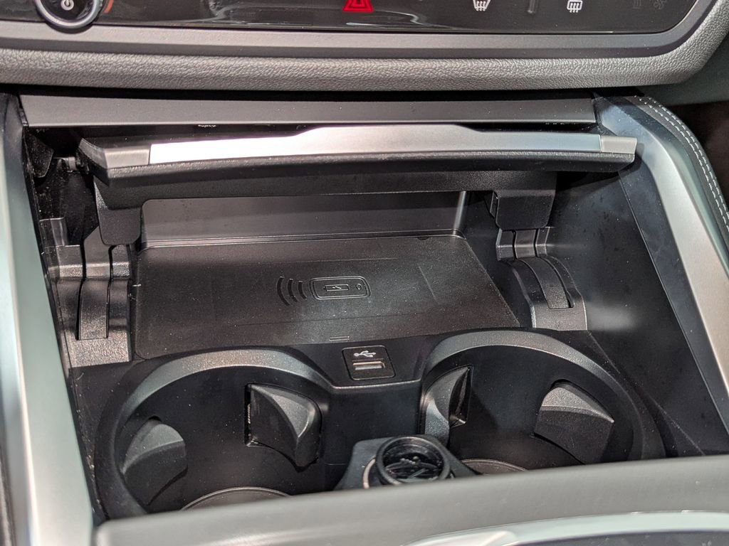 Used 2025 BMW M240i xDrive Coupe w/ Premium Package image 31