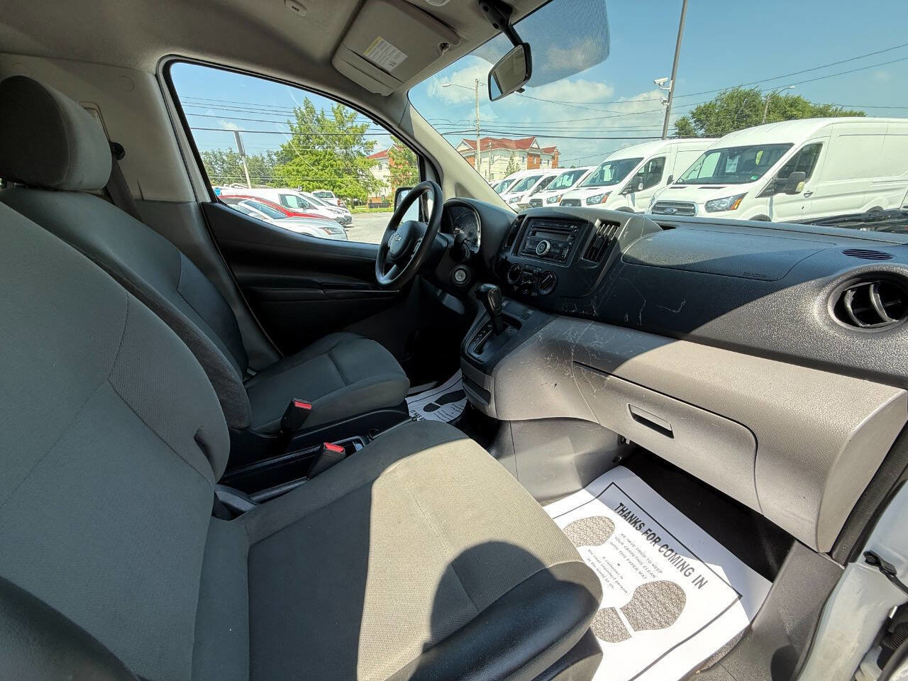 Used 2016 Chevrolet City Express LT image 24