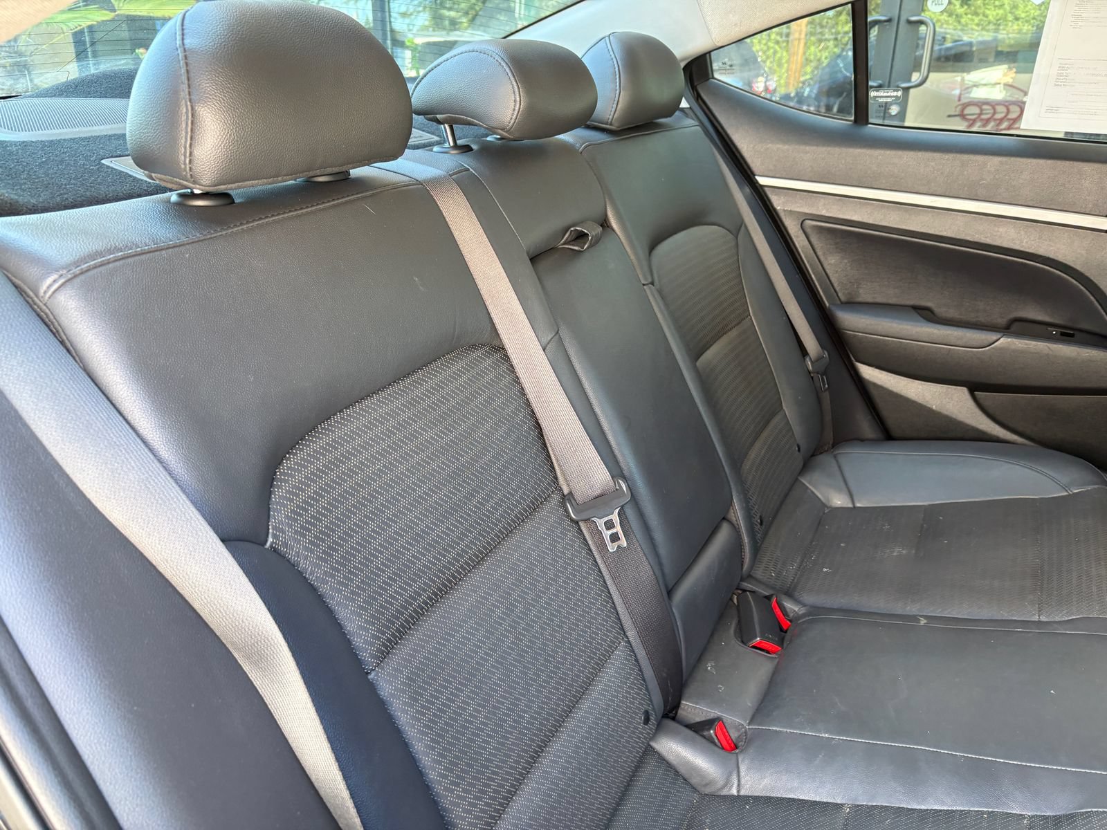 Used 2020 Hyundai Elantra Limited w/ Cargo Package (C1) FWD image 20