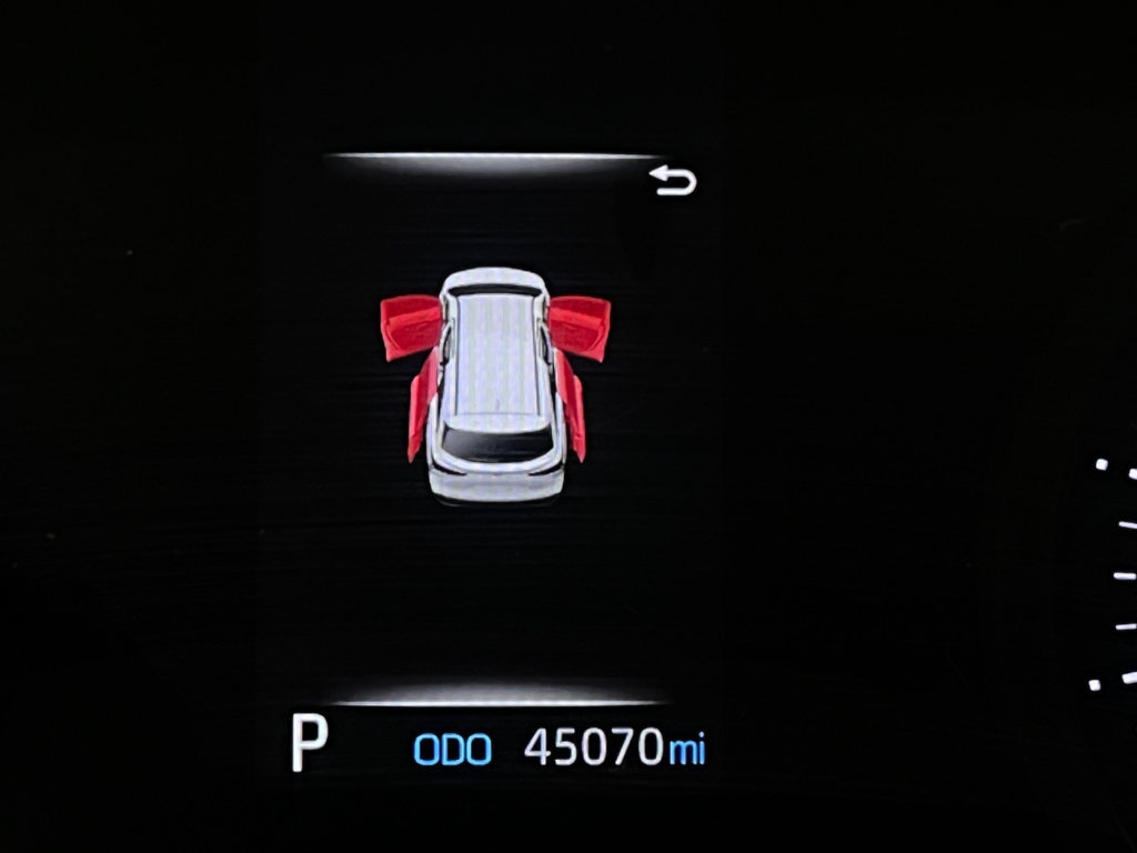 Used 2022 Toyota Sienna XSE w/ XSE Plus Package FWD image 18