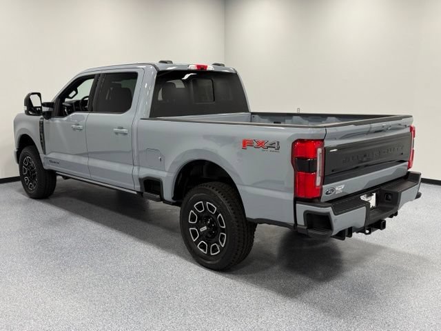 New 2026 Ford F250 Platinum w/ FX4 Off-Road Package AWD/4WD image 9