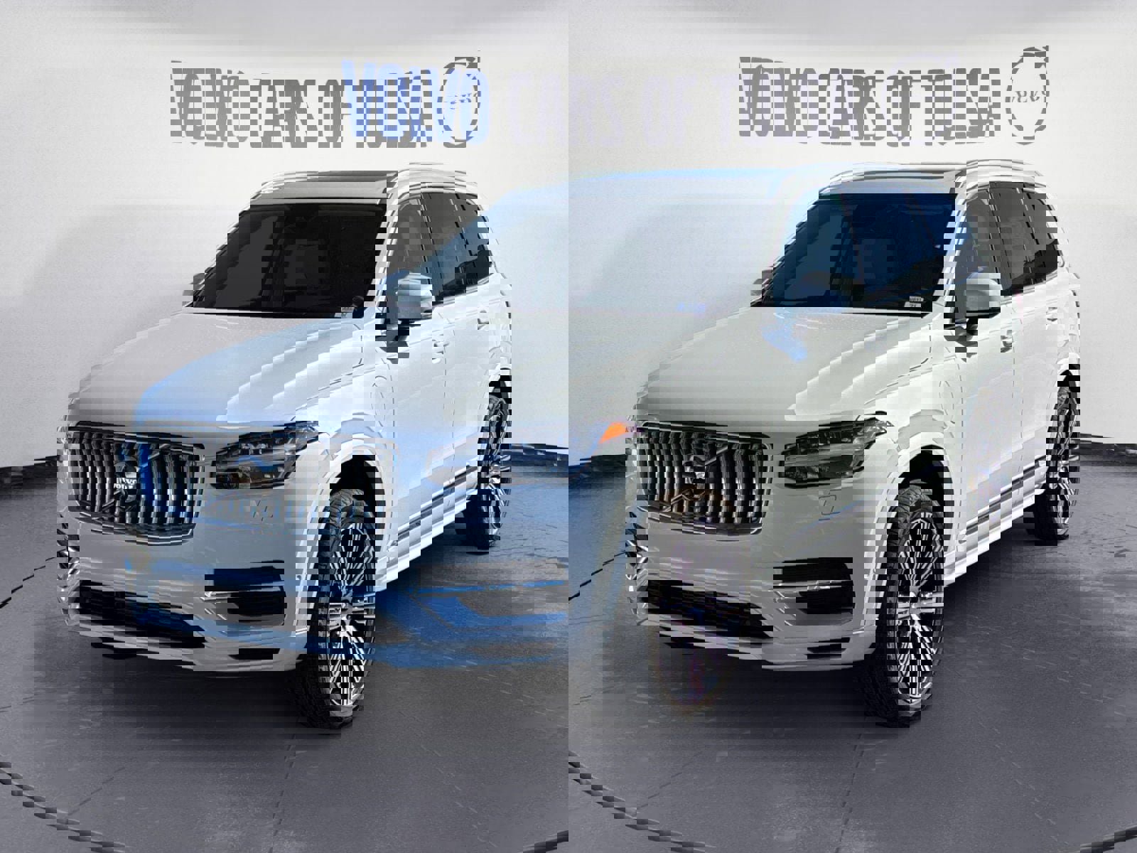 New 2025 Volvo XC90 T8 Plus w/ Protection Package Premier