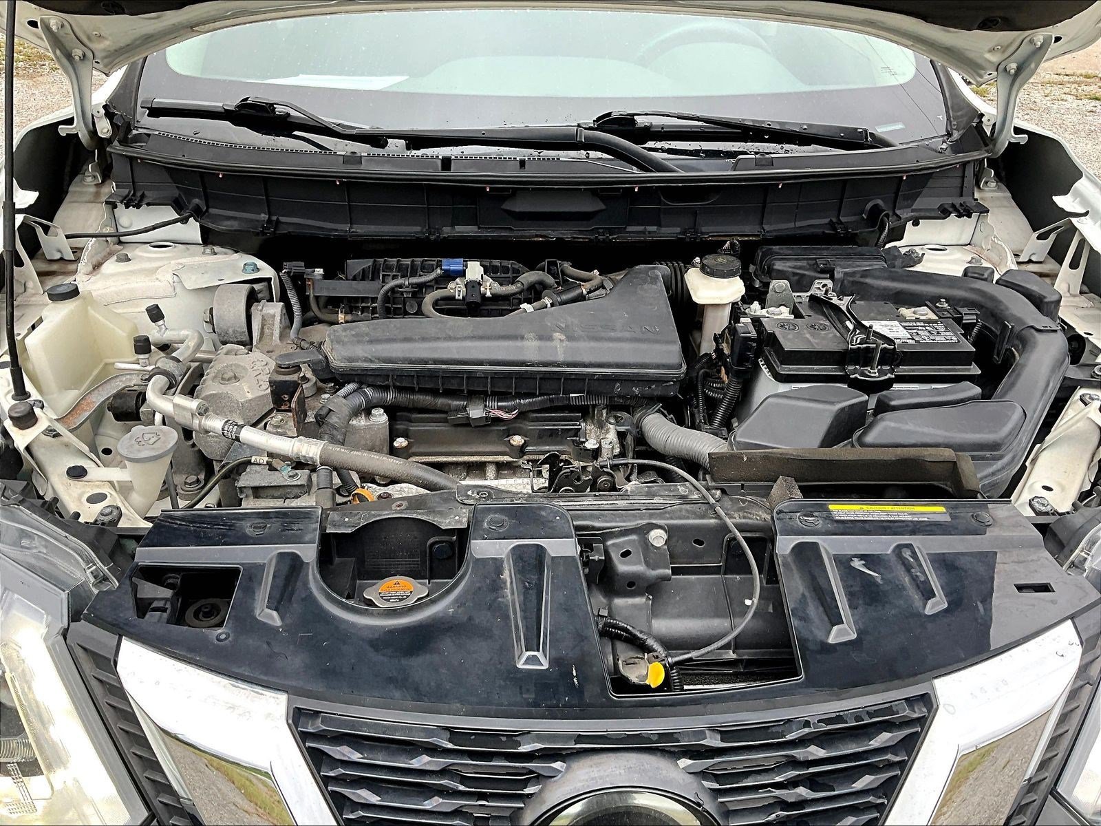 Used 2019 Nissan Rogue SV w/ Premium Package FWD image 30