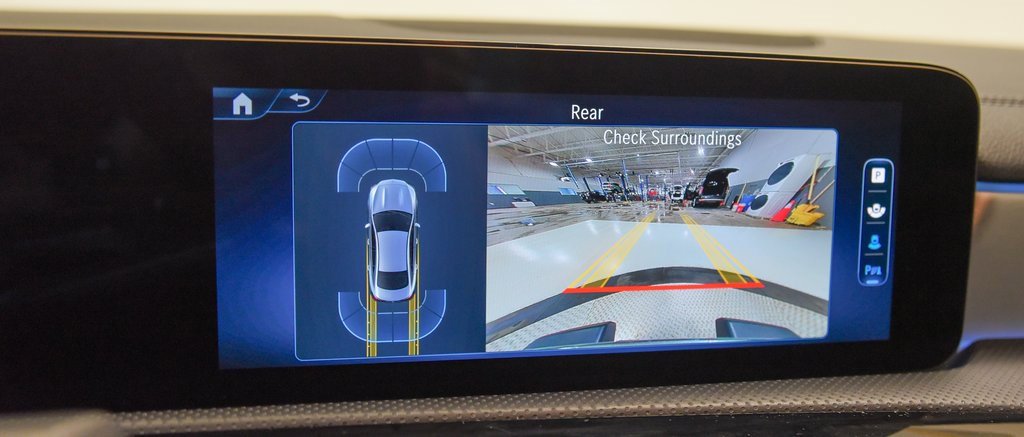 Used 2025 Mercedes-Benz CLA 250 4MATIC image 23