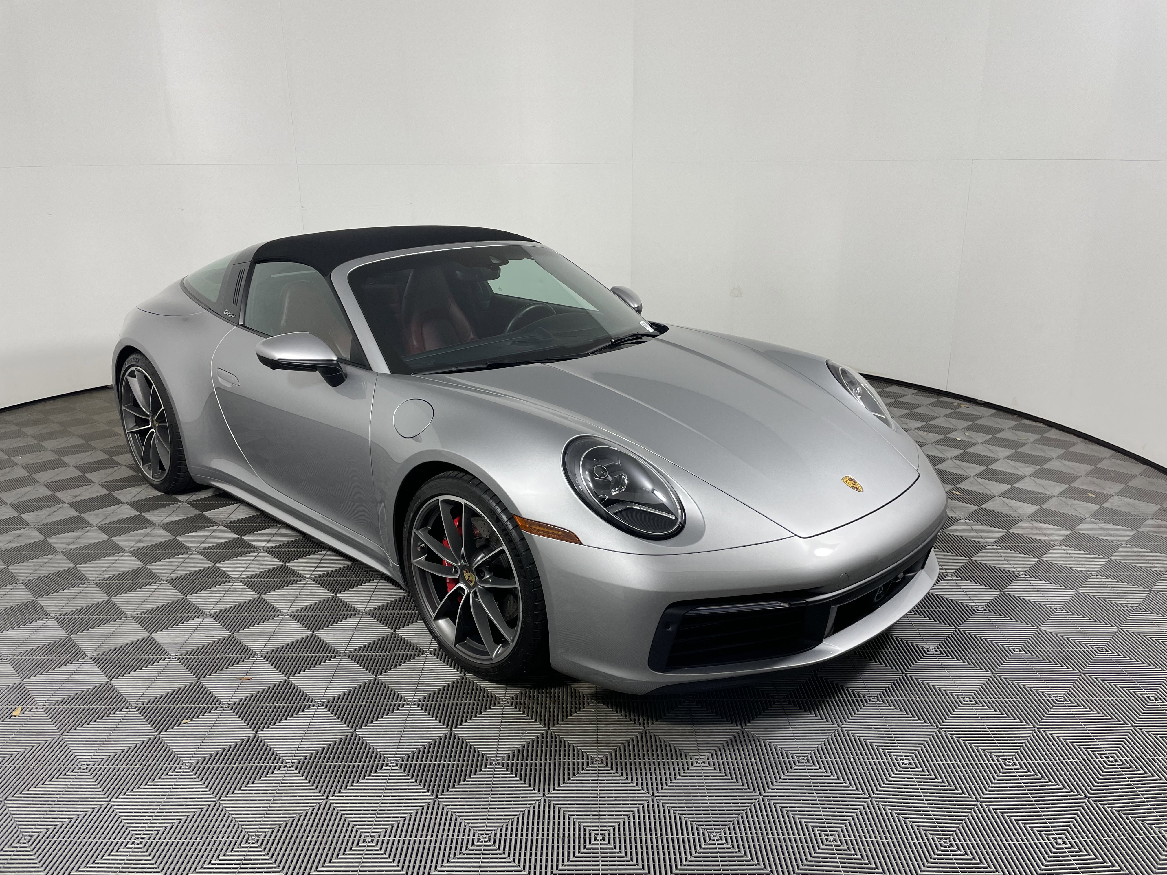 Certified 2023 Porsche 911 Targa 4 GTS image 9