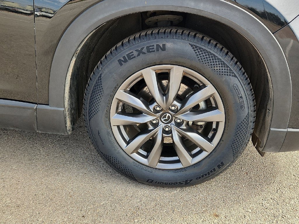 Used 2023 MAZDA CX-9 Touring AWD/4WD image 8