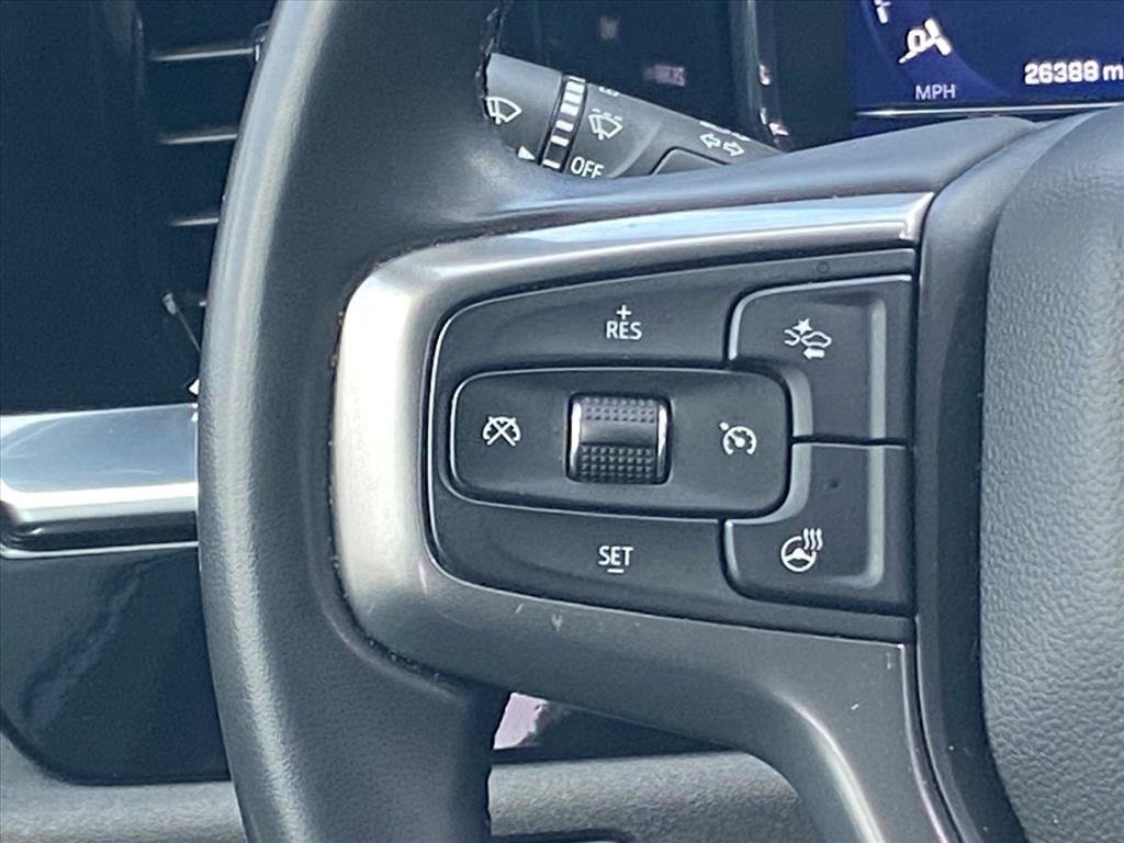 Used 2025 Chevrolet Silverado 1500 LT image 10