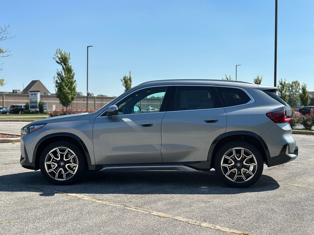 New 2026 BMW X1 xDrive28i w/ Technology Package AWD/4WD image 4