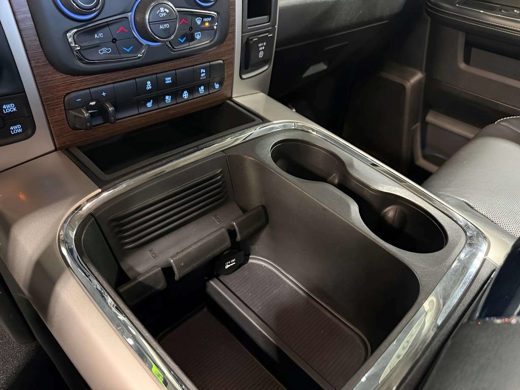 Used 2017 RAM 1500 Laramie AWD/4WD image 31