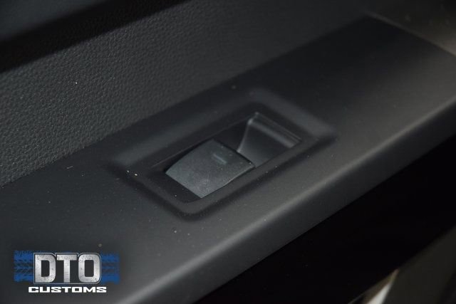 Used 2024 Toyota Tundra Limited w/ Power Package image 41