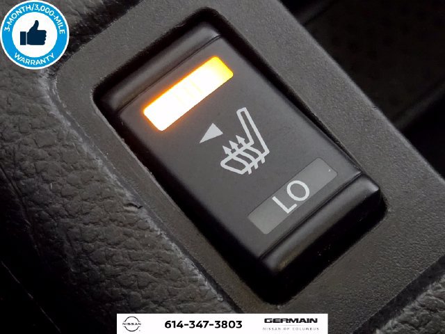 Used 2019 Nissan Rogue SV w/ Sun & Sound Touring Package AWD/4WD image 34