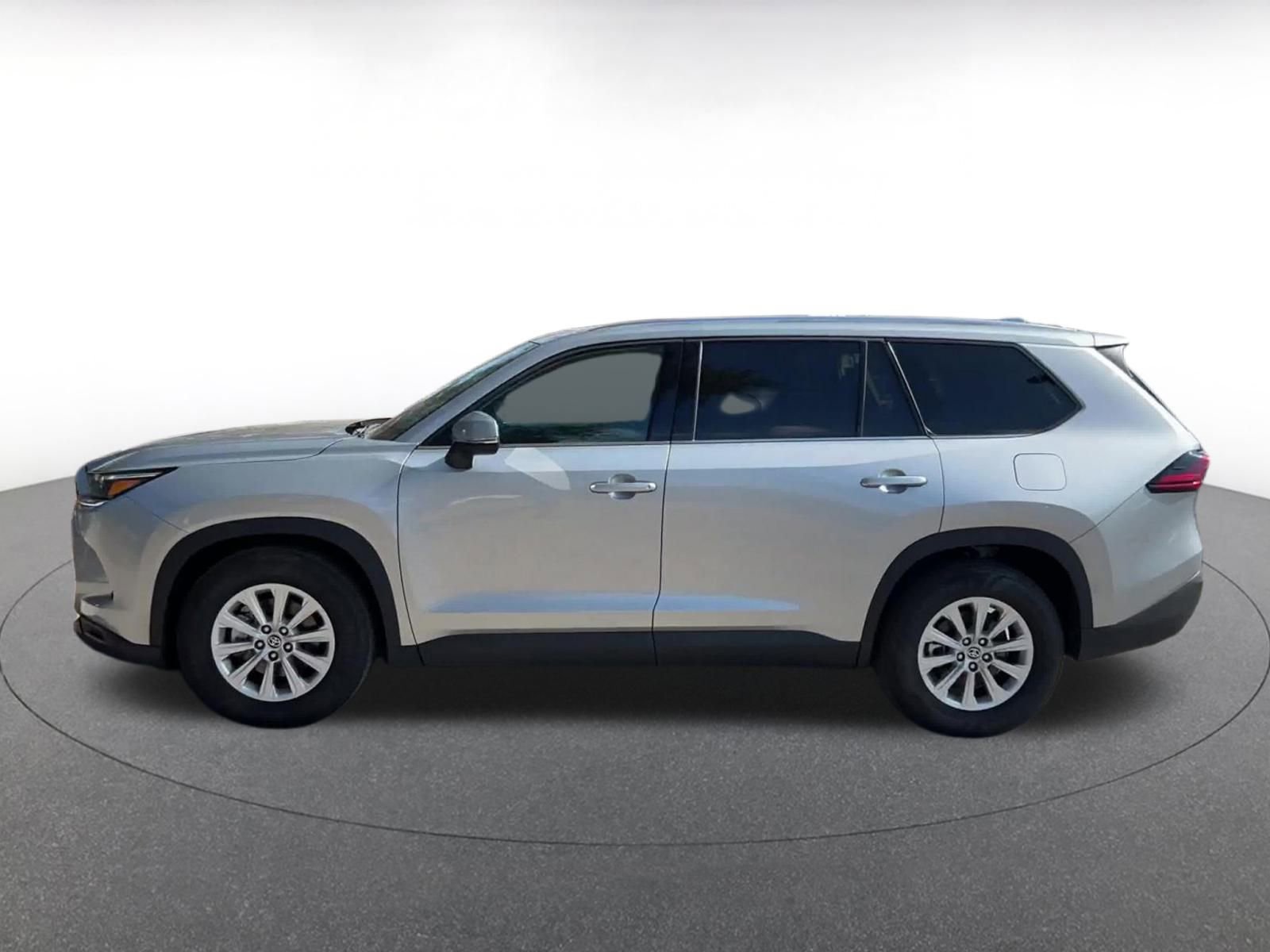 Used 2025 Toyota Grand Highlander FWD image 9