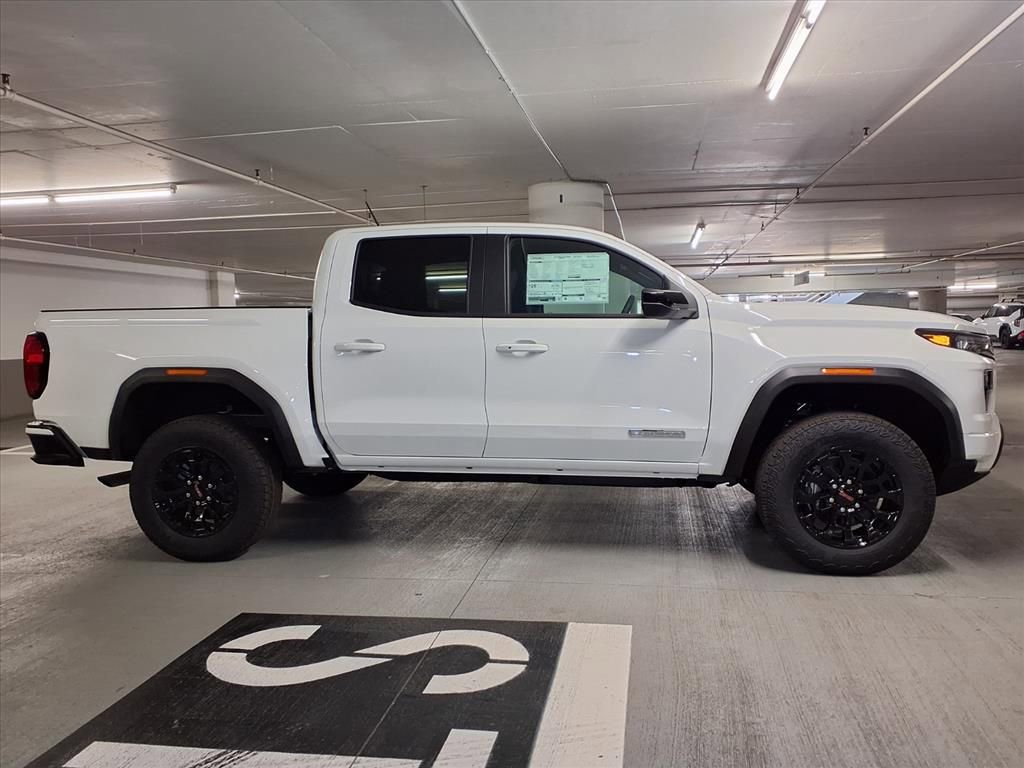 New 2026 GMC Canyon Elevation image 4